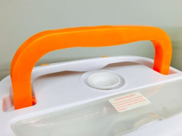 Electric Lunch Box Food