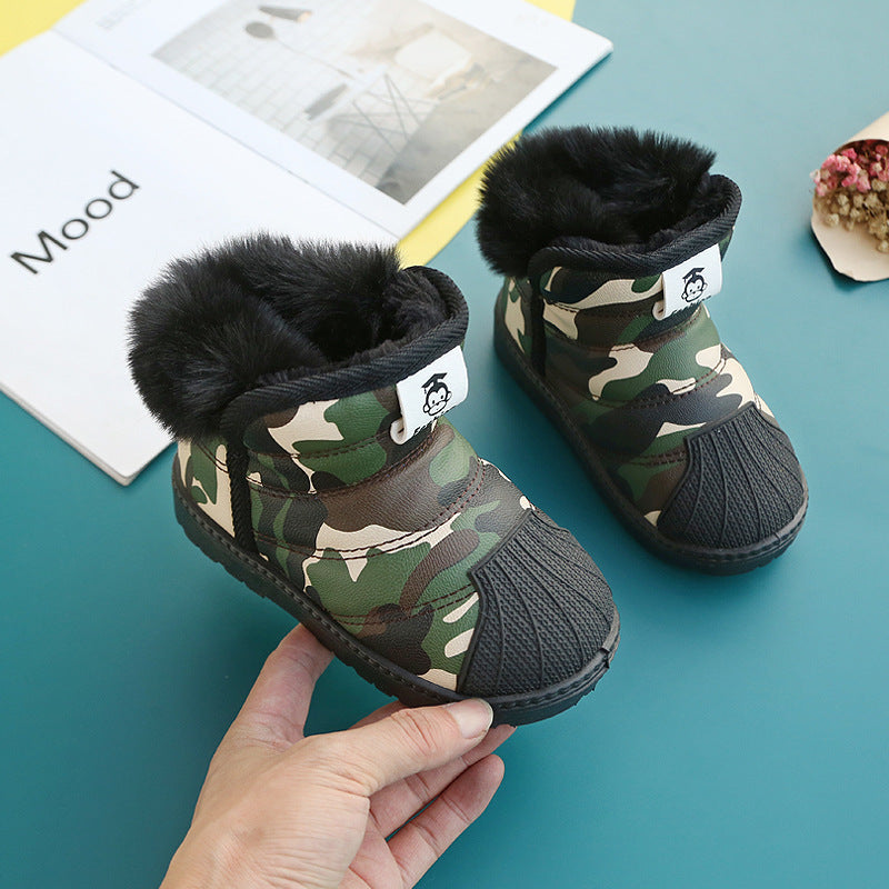 Winter children's snow boots